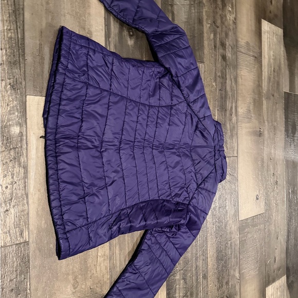 Columbia Woman's Purple Packable Puffer Jacket size XL - Picture 4 of 7